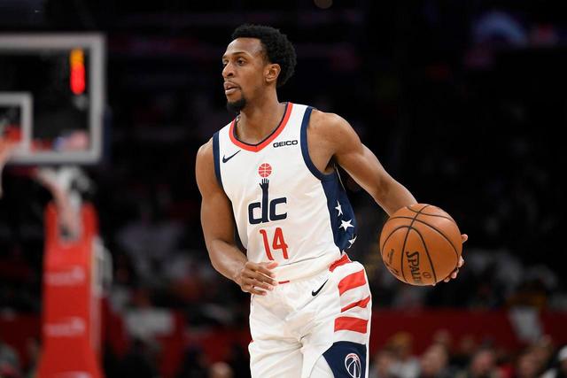 时隔多年本土作战，宋亚东迎战菲格雷多